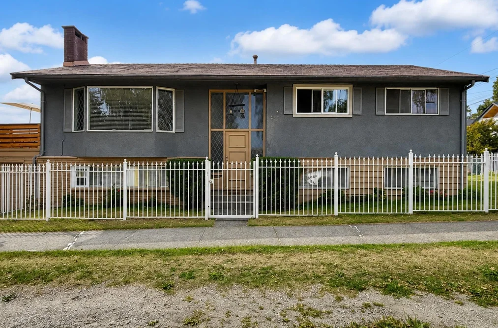 House for sale at 6175 Quebec Street Vancouver British Columbia - MLS: R3165700
