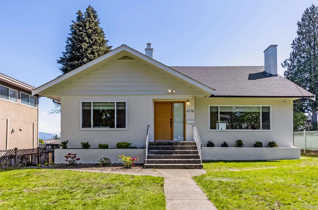 House for sale at 6176 Denbigh Avenue Burnaby British Columbia - MLS: R3118254
