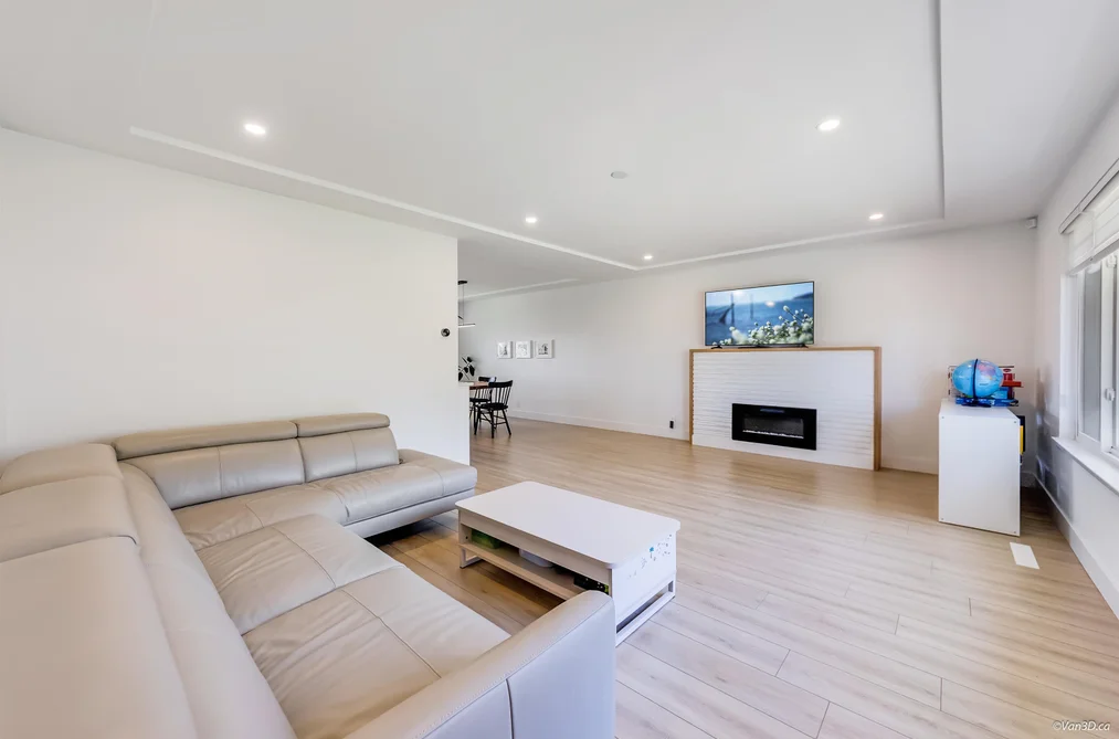 6176 DENBIGH AVENUE, Burnaby BC V5H 3R5, Burnaby BC — Residential for Sale - Photo 2