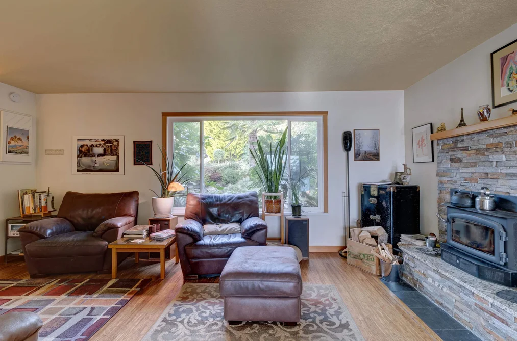 6183 BLIGH ROAD, Sechelt BC V7Z 0M1, Sechelt BC — Residential for Sale - Photo 5