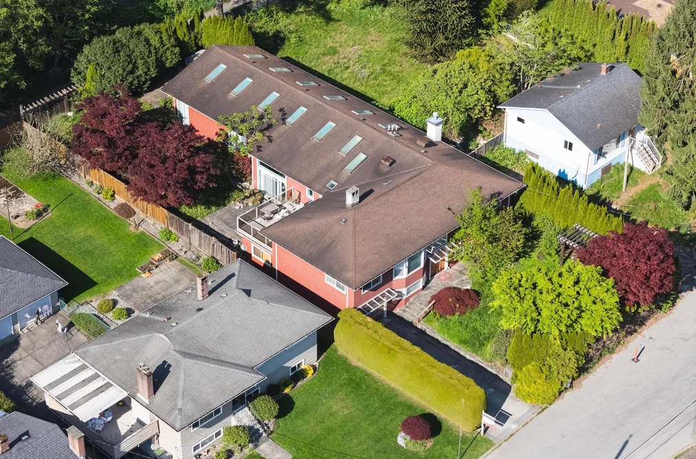 House for sale at 619 Harrison Avenue Coquitlam British Columbia - MLS: R3119320