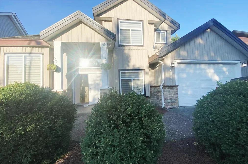 House for sale at 6194 175a Street Surrey British Columbia - MLS: R3146189