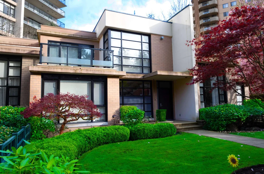 Townhouse for sale at 6198 Wilson Avenue Burnaby British Columbia - MLS: R3113028