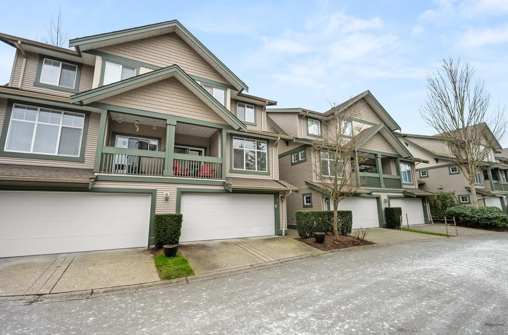 Townhouse for sale at 62 6050 166 Street Surrey British Columbia - MLS: R3092658
