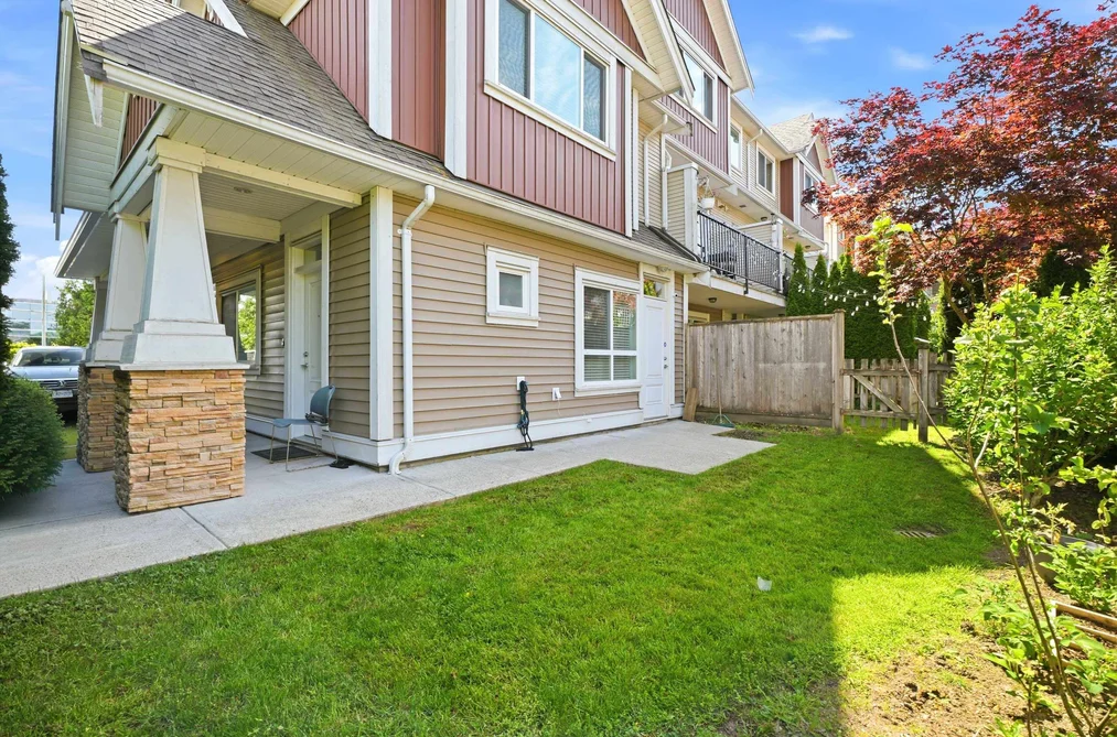 62 7298 199A STREET, Langley BC V2Y 0H9, Langley BC — Residential for Sale - Photo 2