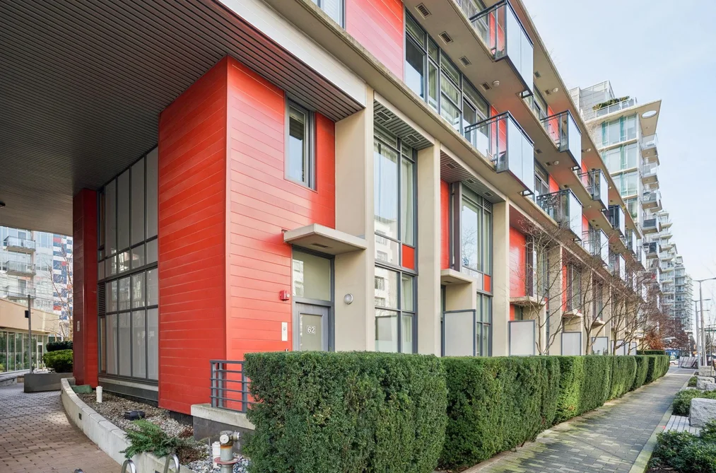 62 W 1ST AVENUE, Vancouver BC V5Y 0K4, Vancouver BC — Residential for Sale - Photo 2