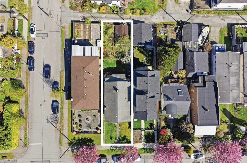 620 SLOCAN STREET, Vancouver BC V5K 3X7, Vancouver BC — Residential for Sale - Photo 2
