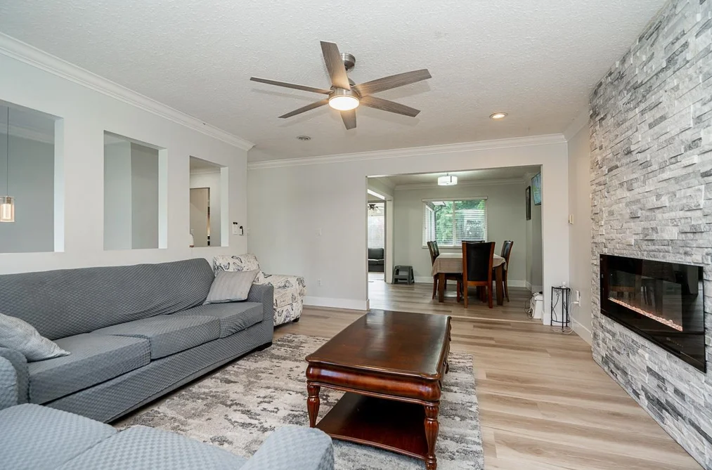 6209 172ND STREET, Surrey BC V3S 5W1, Surrey BC — Residential for Sale — Photo 5 of 27