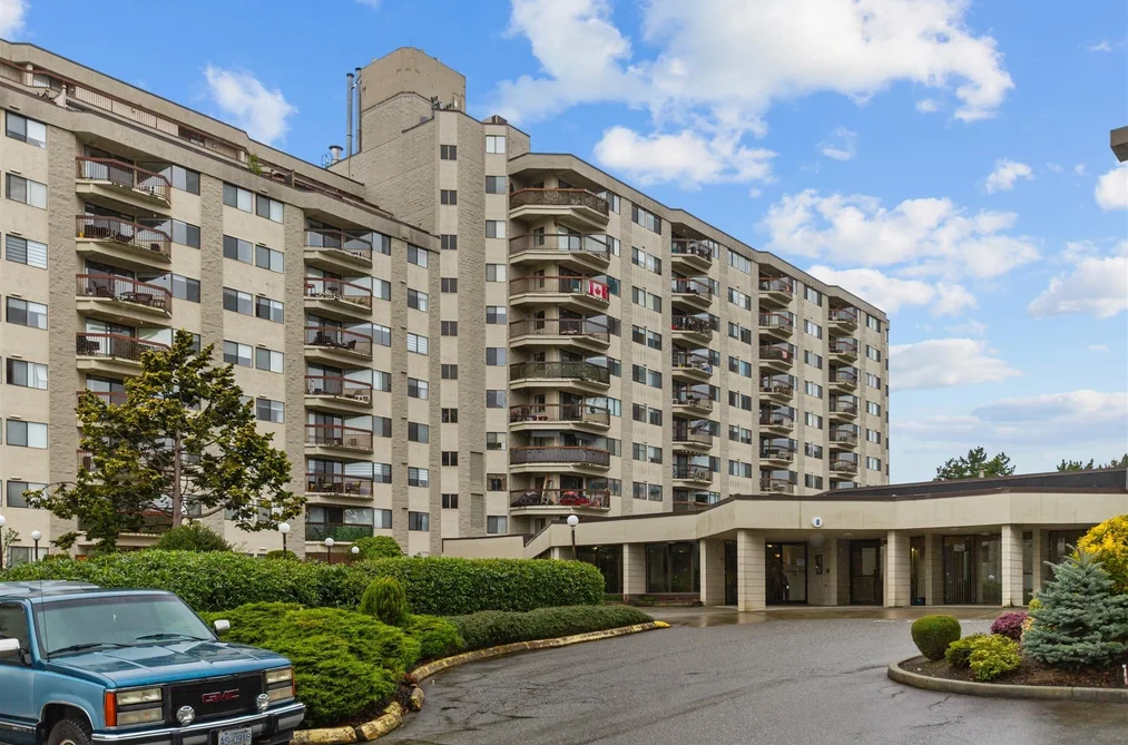 Condo for sale at 621 31955 Old Yale Road Abbotsford British Columbia - MLS: R3109833