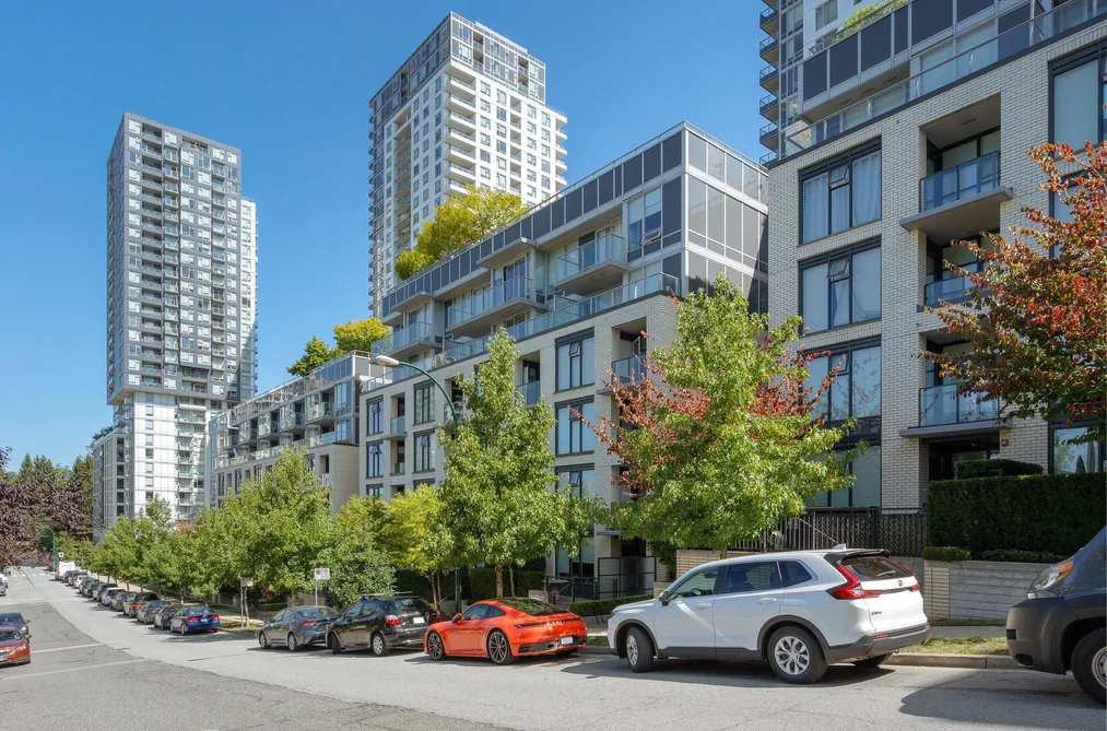 Condo for sale at 621 5598 Ormidale Street Vancouver British Columbia - MLS: R3158859