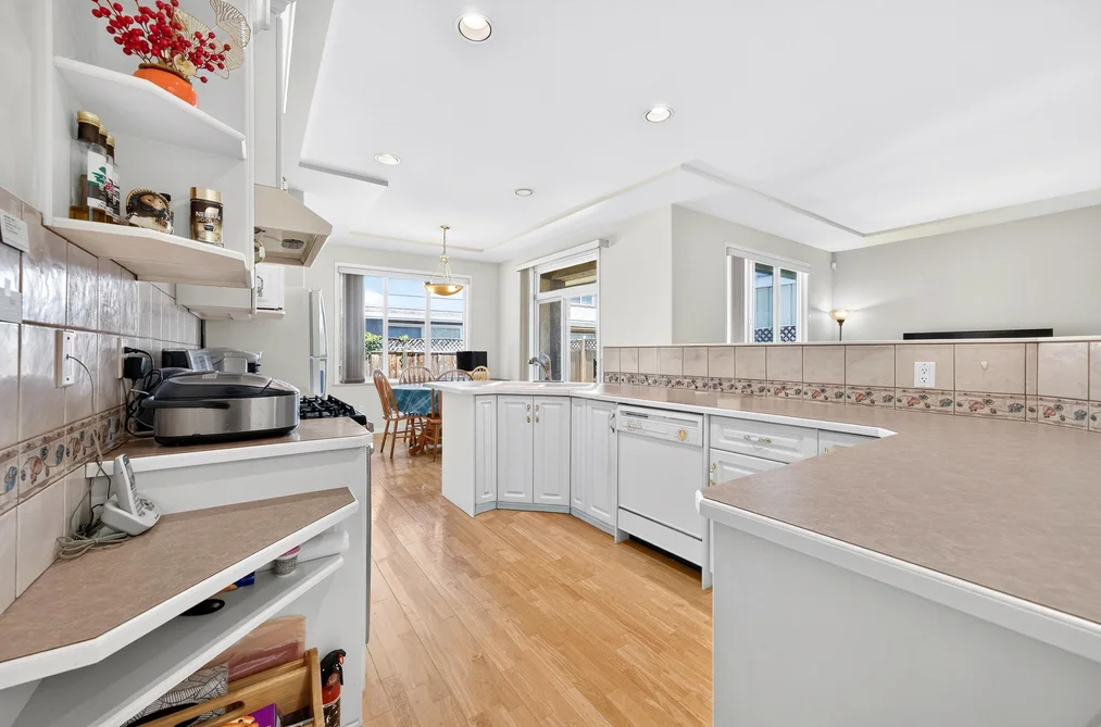 6215 DUNSMUIR CRESCENT, Richmond BC V7C 5T7, Richmond BC — Residential for Sale — Photo 11 of 34