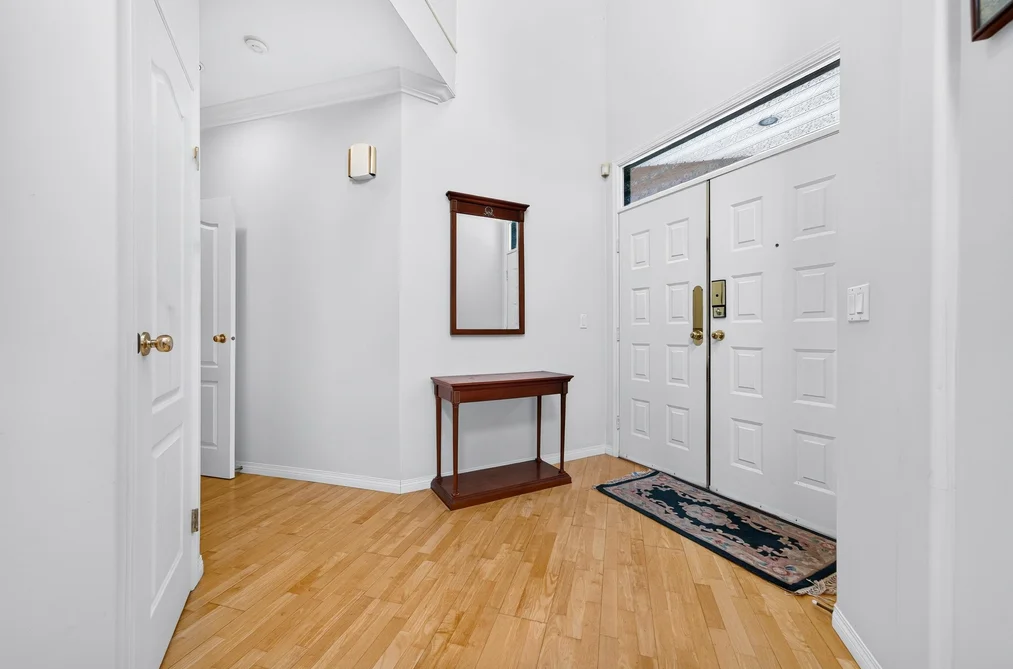 6215 DUNSMUIR CRESCENT, Richmond BC V7C 5T7, Richmond BC — Residential for Sale — Photo 3 of 34