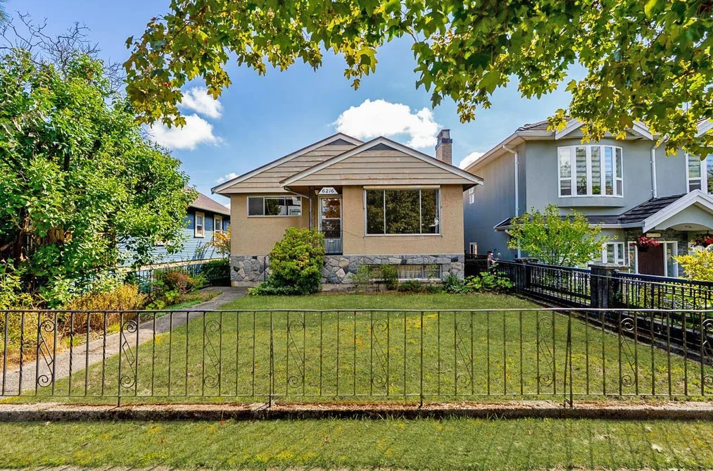 House for sale at 6216 Prince Albert Street Vancouver British Columbia - MLS: R3159099