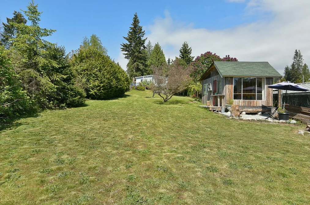 6217 BLIGH ROAD, Sechelt BC V7Z 0M1, Sechelt BC — Residential for Sale - Photo 2