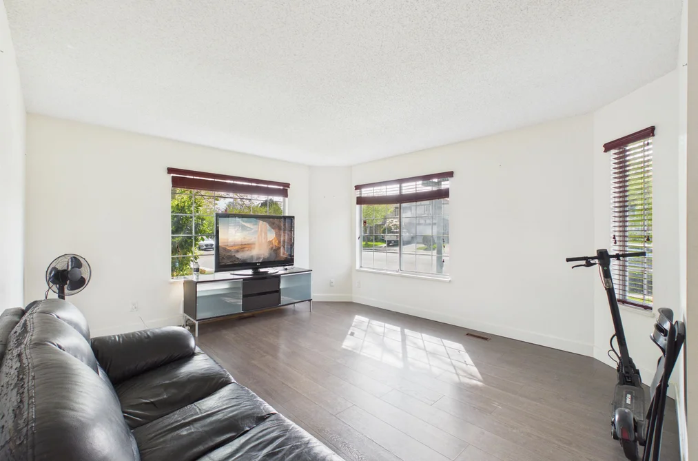 6220 LYNAS LANE, Richmond BC V7C 5E4, Richmond BC — Residential for Sale - Photo 3
