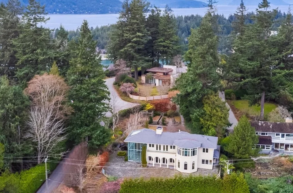 6220 SUMMIT AVENUE, West Vancouver BC V7W 1Y2, West Vancouver BC — Residential for Sale - Photo 3