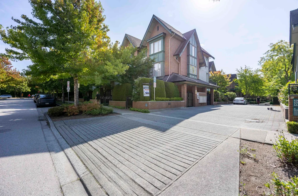 Townhouse for sale at 6222 Logan Lane Vancouver British Columbia - MLS: R3164661