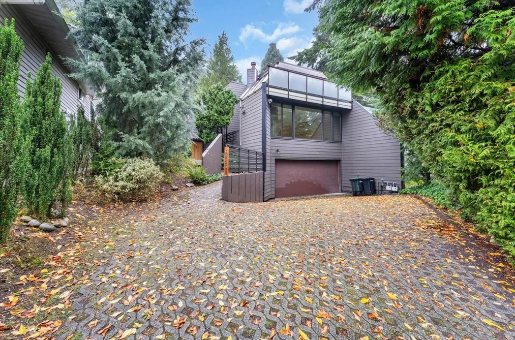 6225 Mckee St, Burnaby, BC - MLS: R3172554