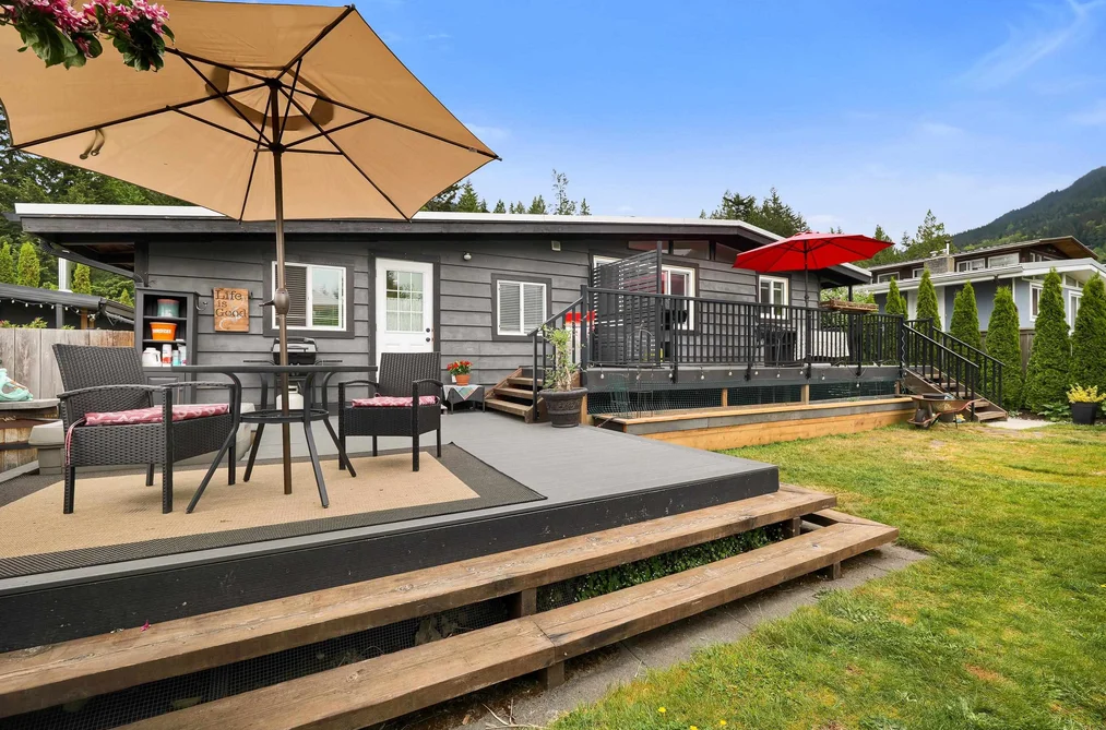 624 LOWER CRESCENT, Britannia Beach BC V8B 1J1, Britannia Beach BC — Residential for Sale - Photo 3
