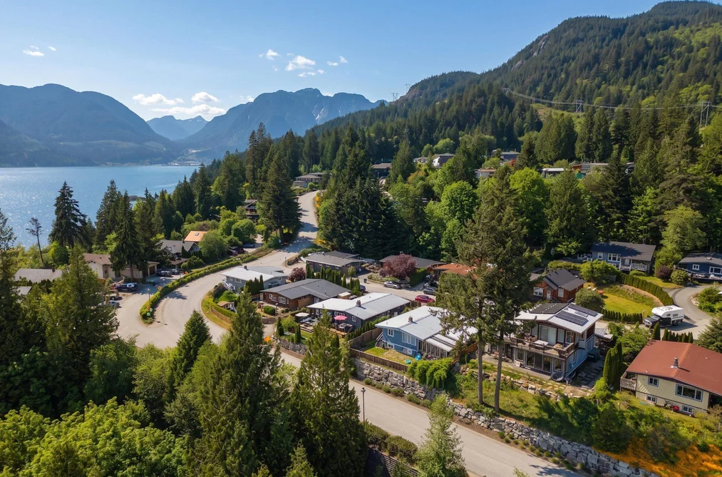 624 LOWER CRESCENT, Britannia Beach BC V8B 1J1, Britannia Beach BC — Residential for Sale - Photo 5