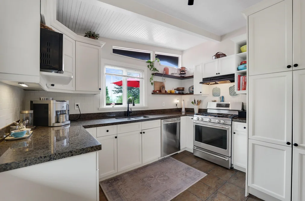 624 LOWER CRESCENT, Britannia Beach BC V8B 1J1, Britannia Beach BC — Residential for Sale - Photo 7
