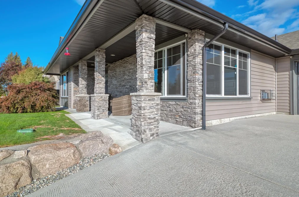 6252 ORACLE ROAD, Sechelt BC V7Z 0N7, Sechelt BC — Residential for Sale - Photo 4