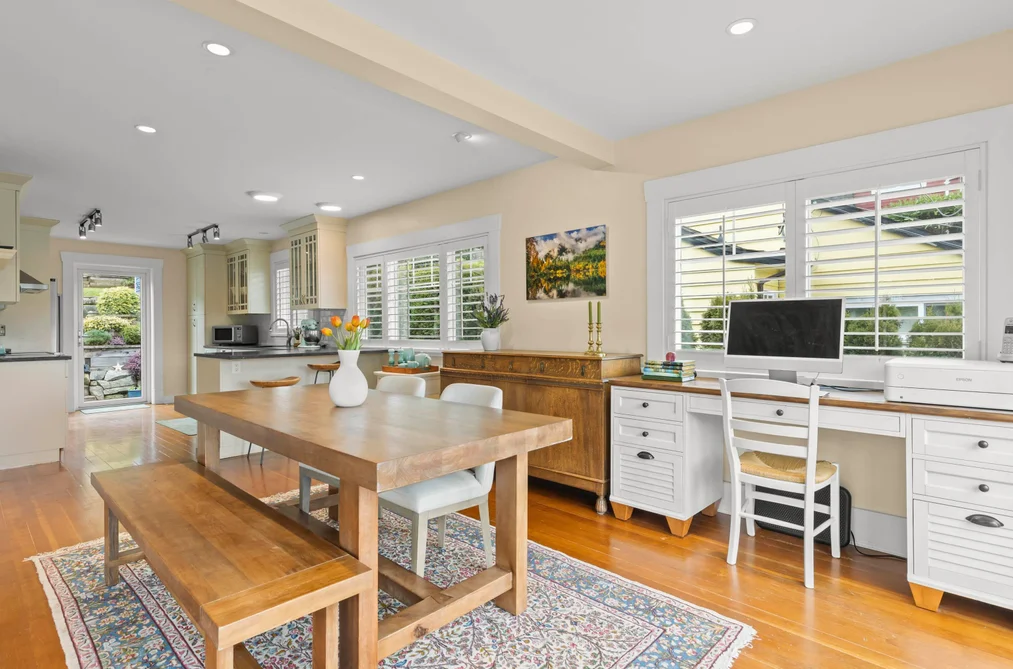 6252 WELLINGTON AVENUE, West Vancouver BC V7W 2H4, West Vancouver BC — Residential for Sale — Photo 11 of 40