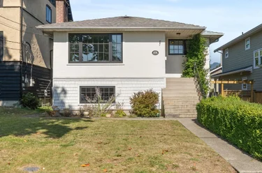 626 E 13th St, North Vancouver, BC - MLS: R3179207