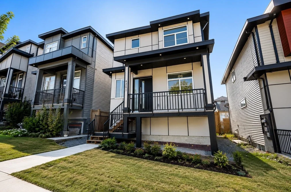 6261 148 STREET, Surrey BC V3S 3T1, Surrey BC — Residential for Sale - Photo 2