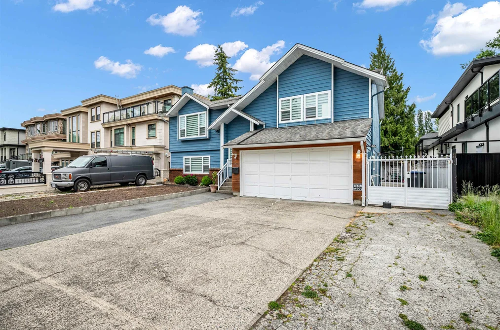 6268 129 STREET, Surrey BC V3X 1S6, Surrey BC — Residential for Sale - Photo 2