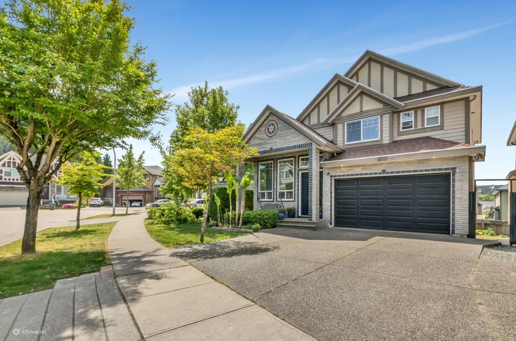 House for sale at 6277 146a Street Surrey British Columbia - MLS: R3122976