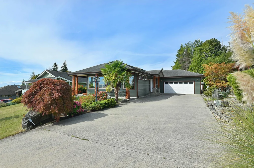 House for sale at 6277 Baillie Road Sechelt British Columbia - MLS: R3160958