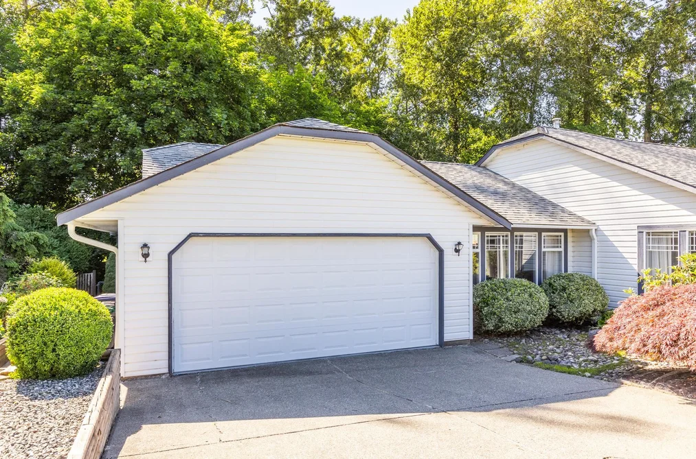 6279 171 STREET, Surrey BC V3S 7K4, Surrey BC — Residential for Sale - Photo 2