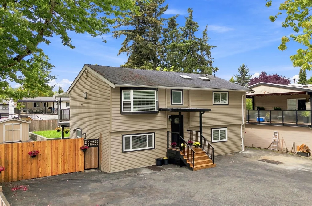 House for sale at 6285 173a Street Surrey British Columbia - MLS: R3158075