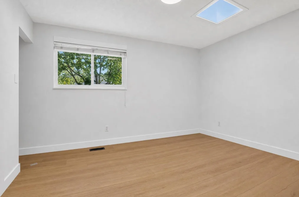 6285 173A Street, Surrey, BC - House for Sale - Photo 19 of 37 6285 173A Street, Surrey, BC - House for Sale - Photo 19 of 37
