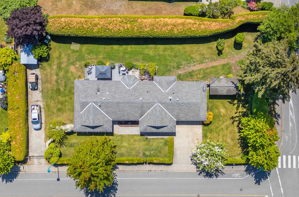 6289 TYLER ROAD, Sechelt BC V7Z 0M4, Sechelt BC — Residential for Sale - Photo 2