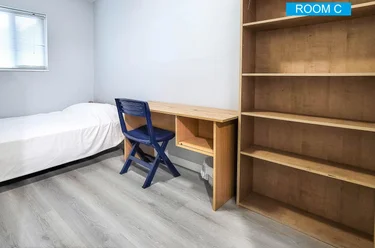 628x Elliott St, Vancouver, BC - MLS: R3132101
