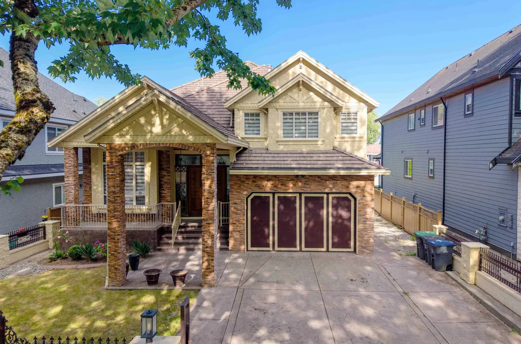 House for sale at 6290 129a Street Surrey British Columbia - MLS: R3146356