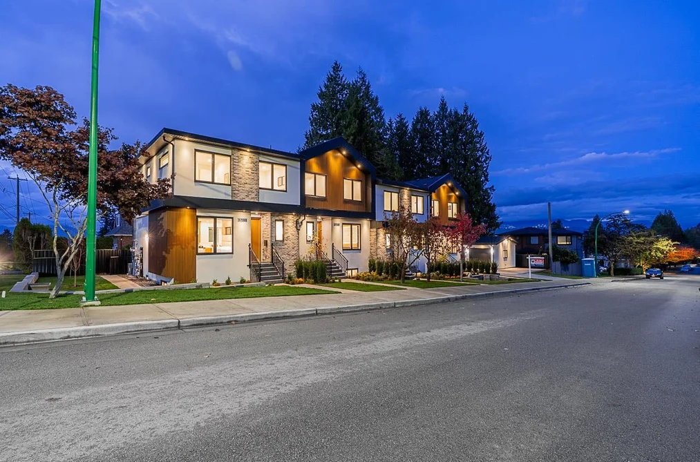 7333 Stanley St Unit 2, Burnaby, BC - MLS: R3179387