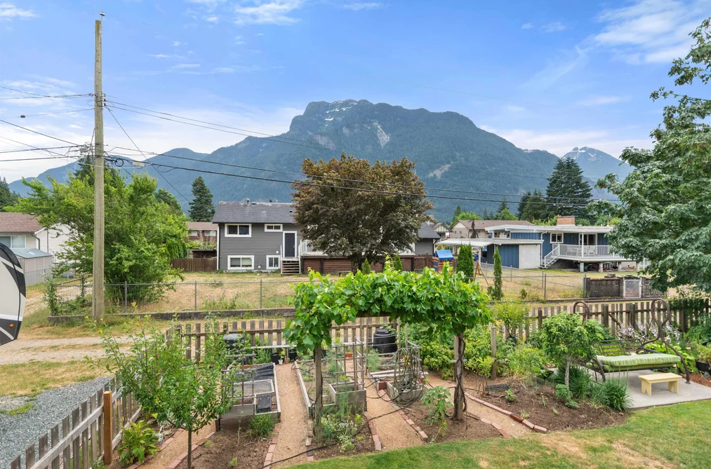 630 HAZEL STREET, Hope BC V0X 1L0, Hope BC — Residential for Sale — Photo 15 of 40