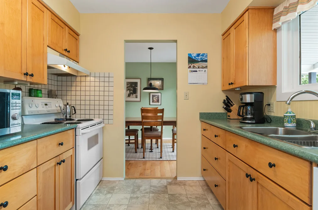 630 HAZEL STREET, Hope BC V0X 1L0, Hope BC — Residential for Sale — Photo 5 of 40