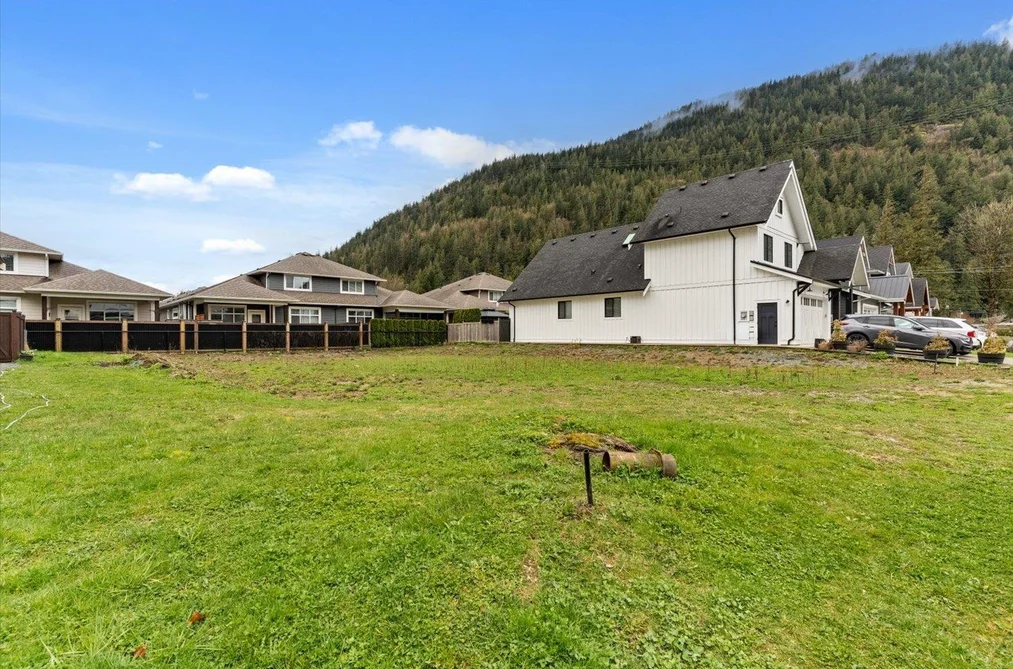 630 SCHOONER PLACE, Harrison Hot Springs BC V0M 1K0, Harrison Hot Springs BC — Land for Sale - Photo 2