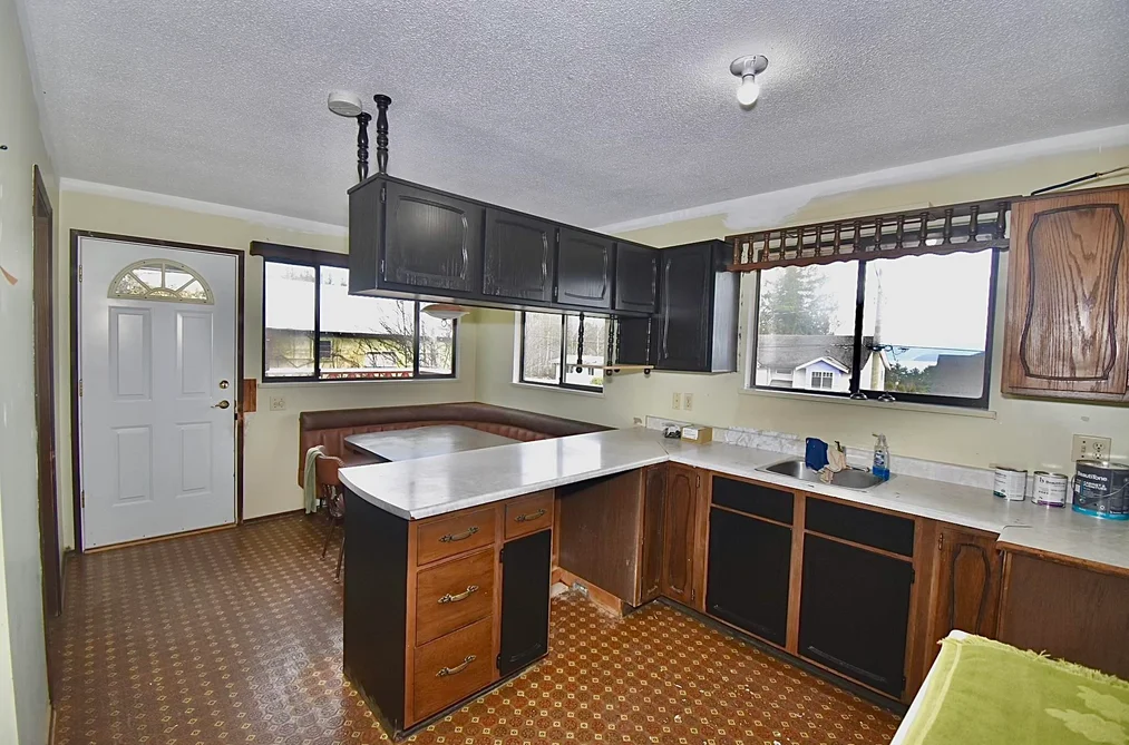 631 WYNGAERT ROAD, Gibsons BC V0N 1V9, Gibsons BC — Residential for Sale - Photo 4