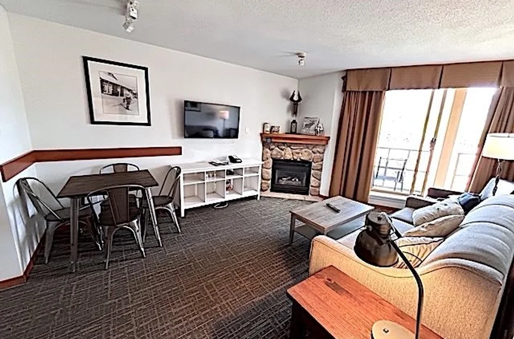 633 4315 NORTHLANDS BOULEVARD, Whistler BC V8E 1C1, Whistler BC — Residential for Sale - Photo 2