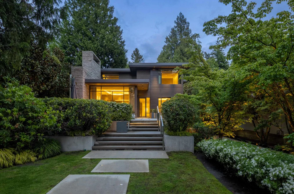 6330 MACDONALD STREET, Vancouver BC V6N 1E6, Vancouver BC — Residential for Sale - Photo 2