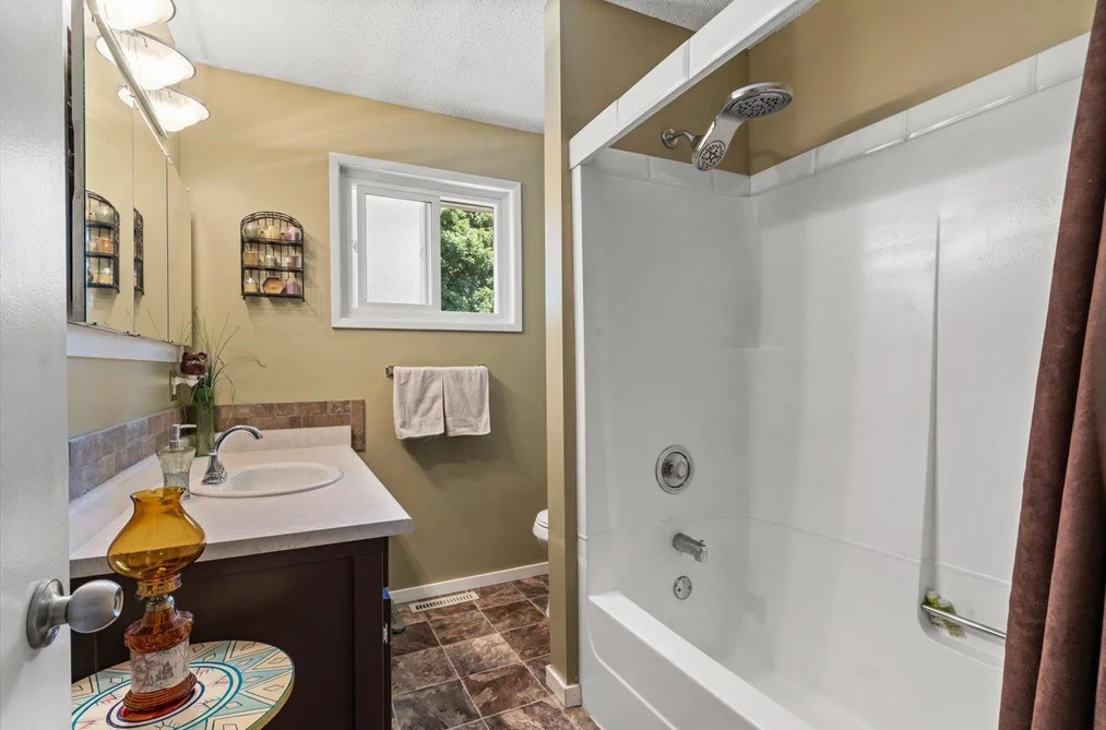 6336 REID ROAD, Chilliwack BC V2R 3H1, Chilliwack BC — Residential for Sale — Photo 21 of 36