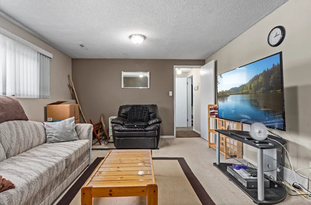 6336 REID ROAD, Chilliwack BC V2R 3H1, Chilliwack BC — Residential for Sale — Photo 24 of 36