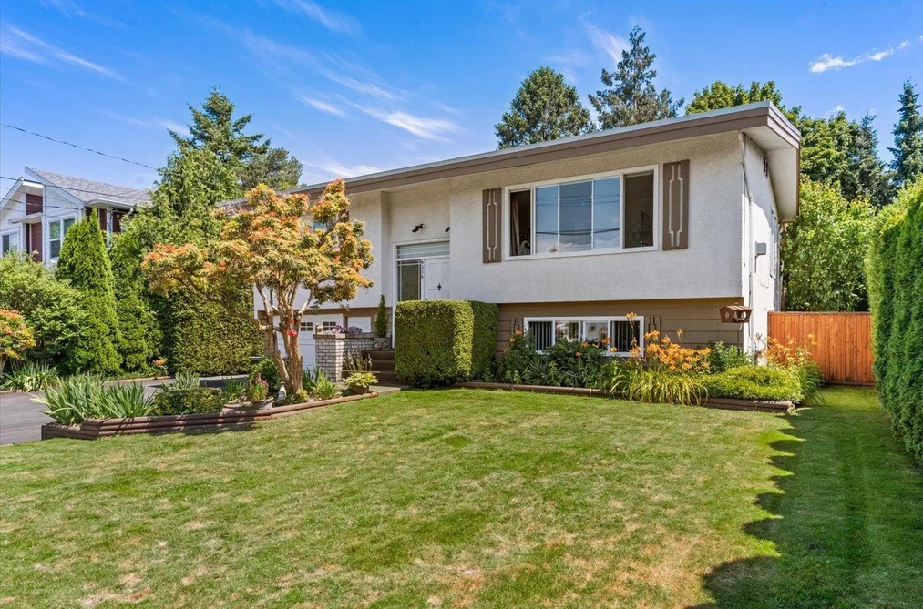 6336 REID ROAD, Chilliwack BC V2R 3H1, Chilliwack BC — Residential for Sale — Photo 4 of 36