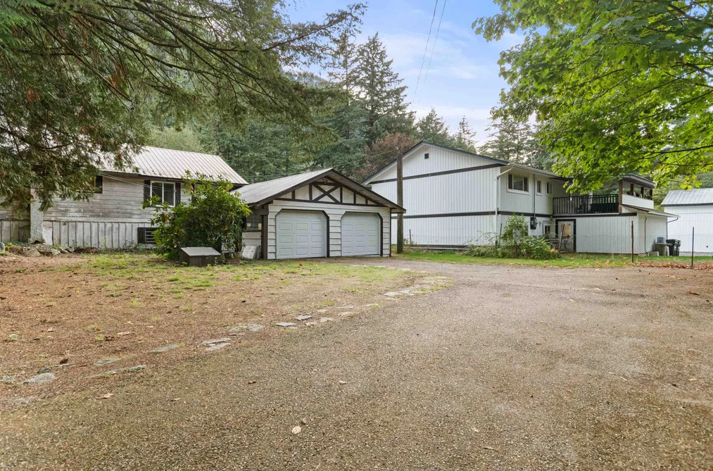63491 FLOOD HOPE ROAD, Hope BC V0X 1L2, Hope BC — Residential for Sale - Photo 3