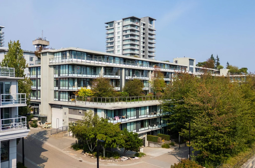 Condo for sale at 635 9009 Cornerstone Mews Burnaby British Columbia - MLS: R3157278
